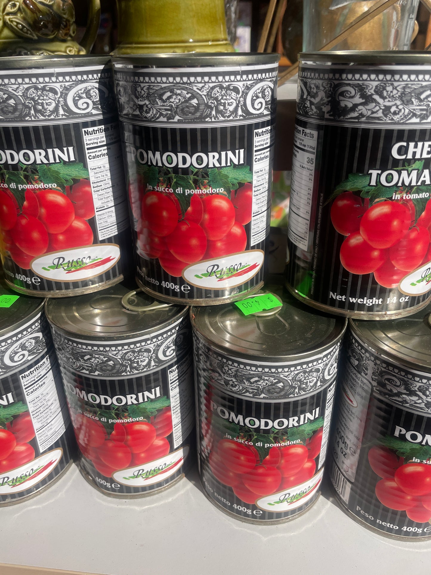 Cherry tomatoes in tomato juice