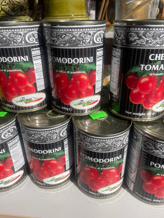 Cherry tomatoes in tomato juice