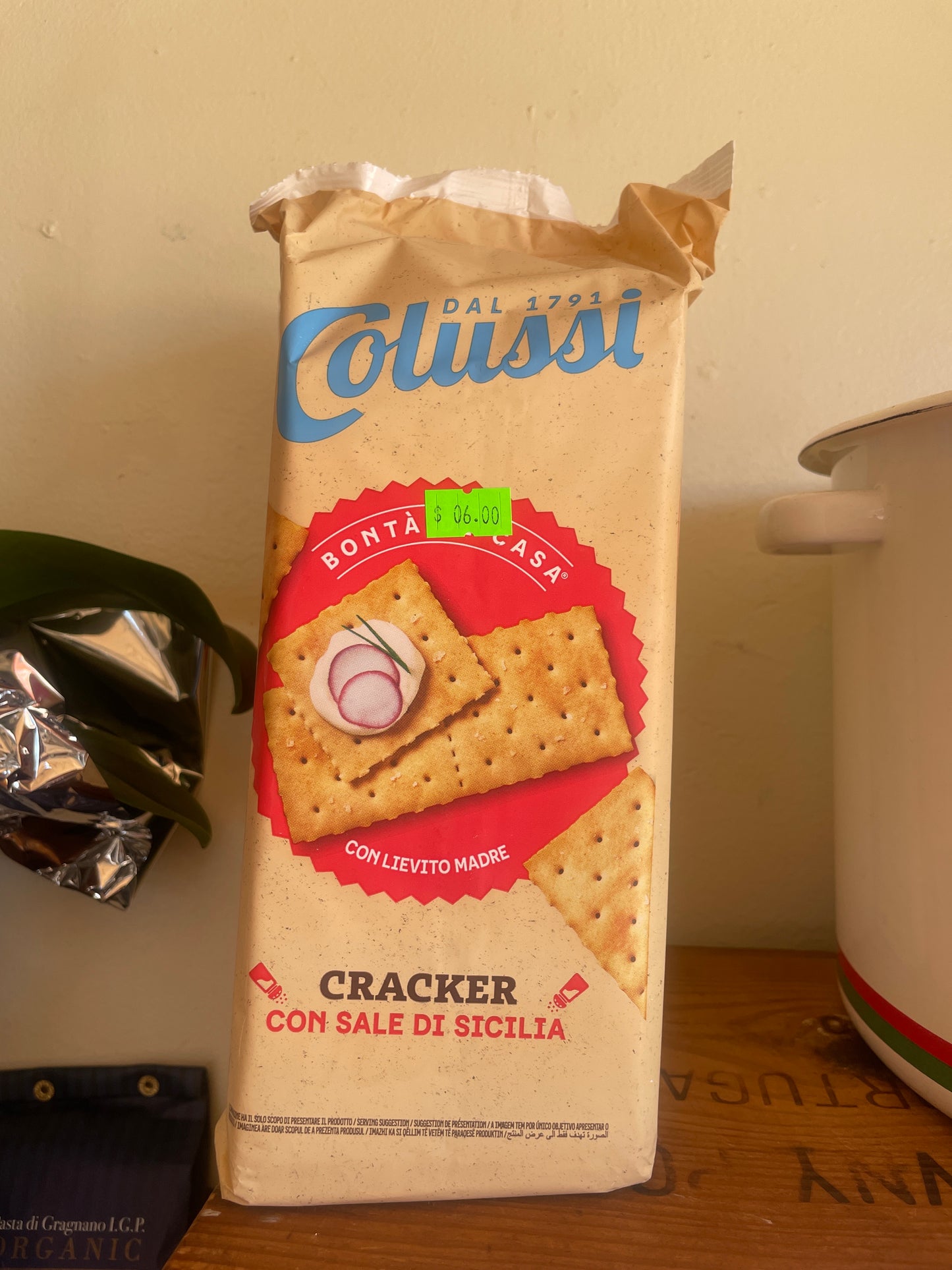 Colussi sea salt crackers